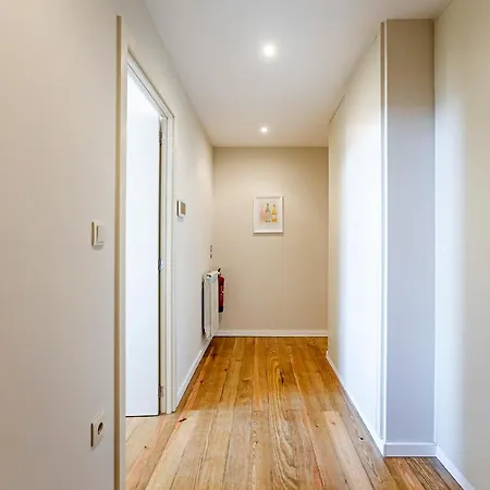 Apartment Brand New 4br W/ 200yrs Of History In By Lovelystay *