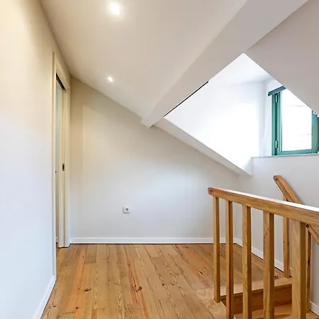 Brand New 4br W/ 200yrs Of History In By Lovelystay