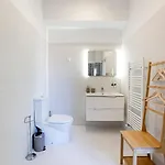 Brand New 4br W/ 200yrs Of History In By Lovelystay Porto