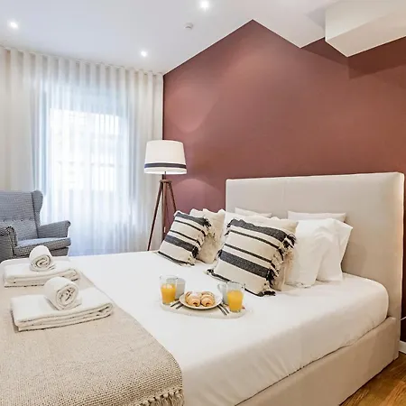 Brand New 4br W/ 200yrs Of History In By Lovelystay