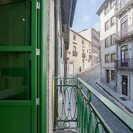 Διαμέρισμα Brand New 4br W/ 200yrs Of History In By Lovelystay